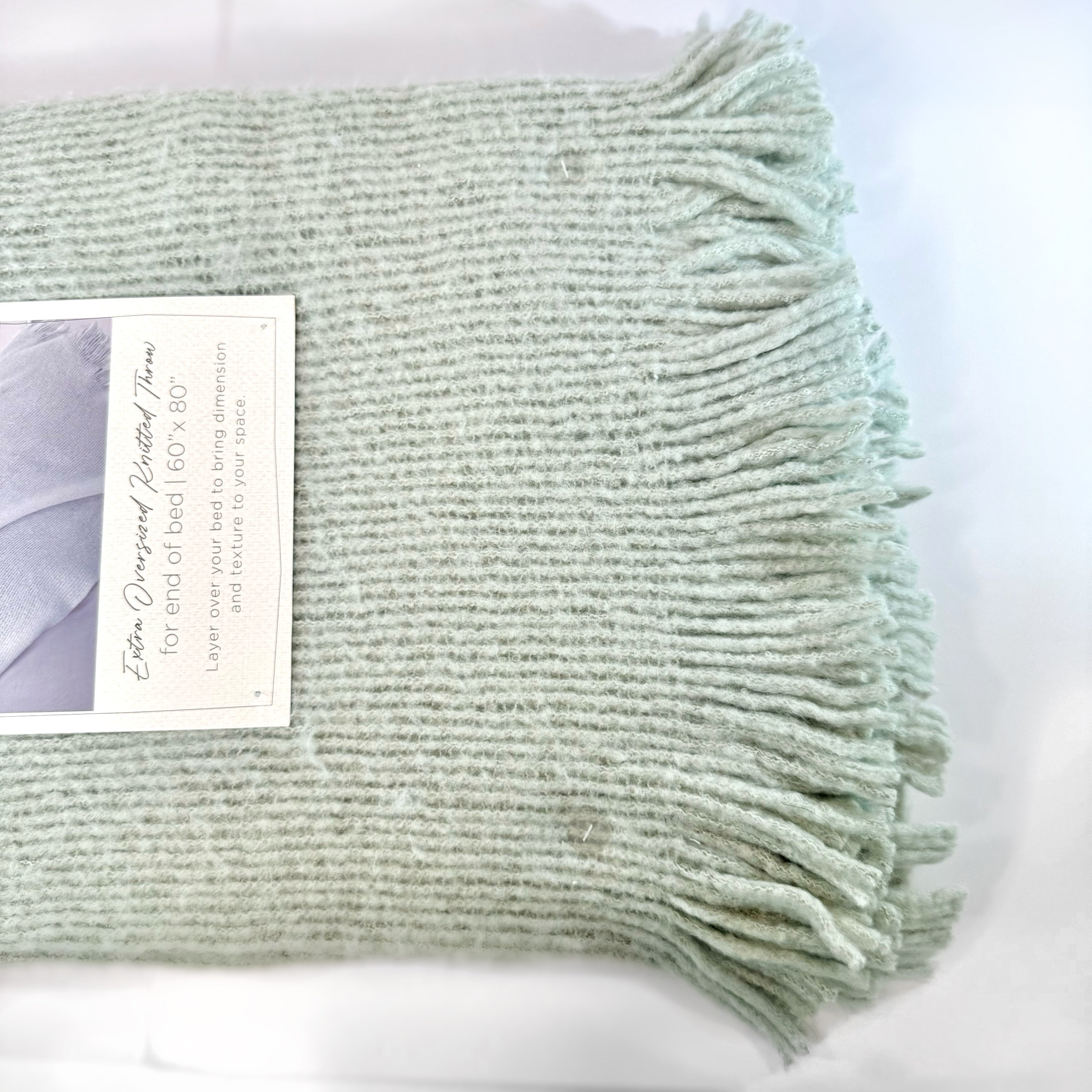 Honey & Lilah Oversized Knitted Throw